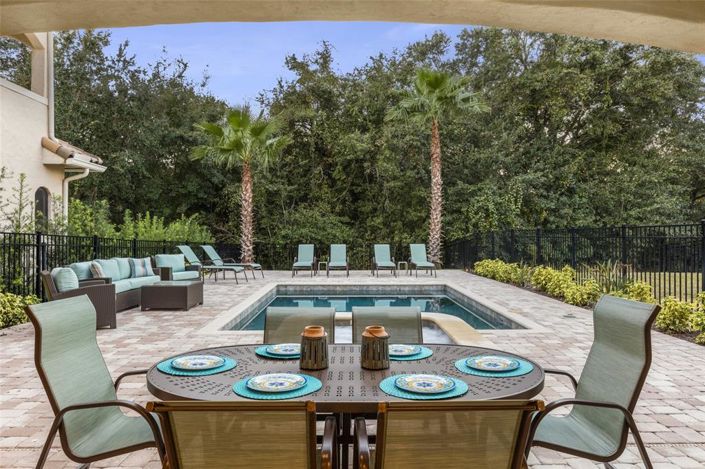 Image No.4-5 Bed Property for sale