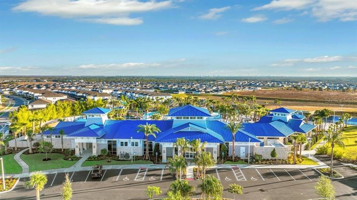 Image No.69-5 Bed Townhouse for sale