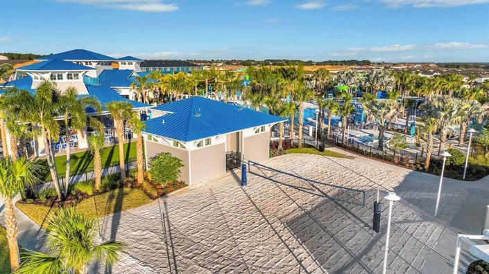 Image No.71-5 Bed Townhouse for sale