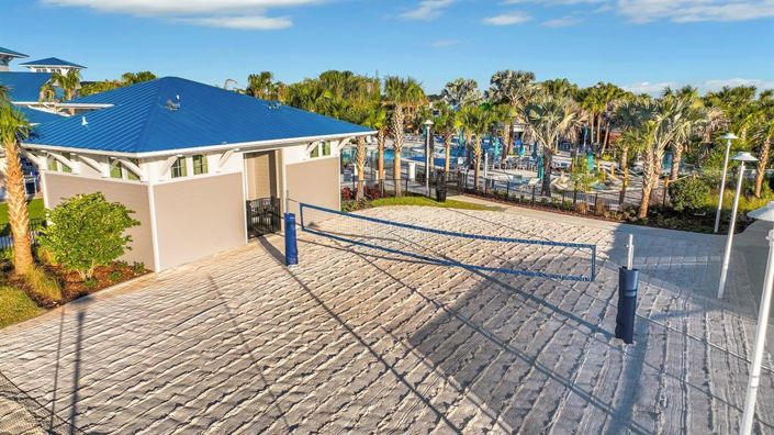 Image No.72-5 Bed Townhouse for sale