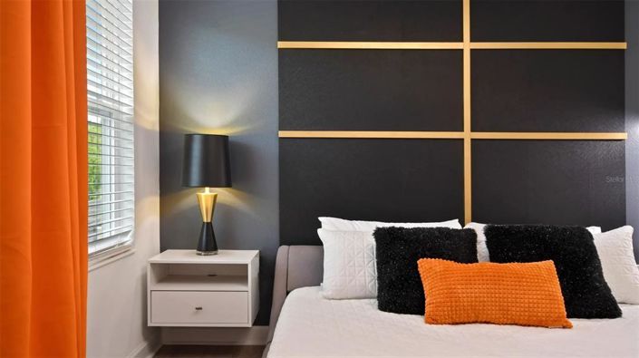 Image No.24-10 Bed Property for sale