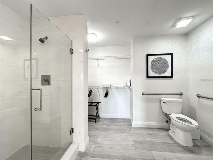 Image No.20-2 Bed Property for sale