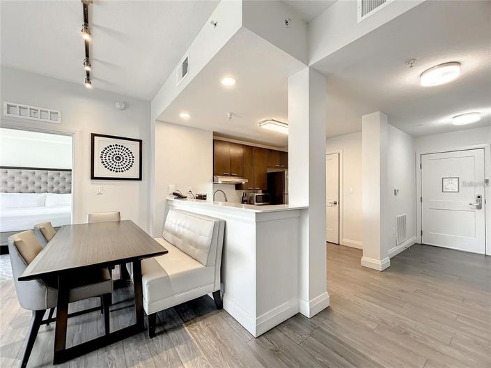 Image No.7-2 Bed Property for sale