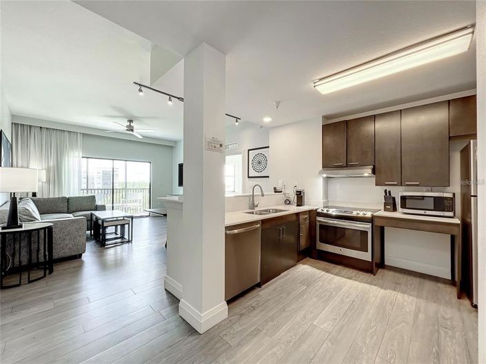 Image No.9-2 Bed Property for sale