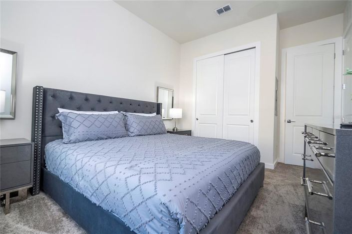 Image No.19-3 Bed Townhouse for sale