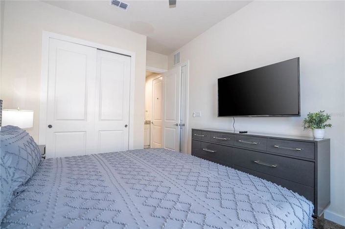 Image No.22-3 Bed Townhouse for sale