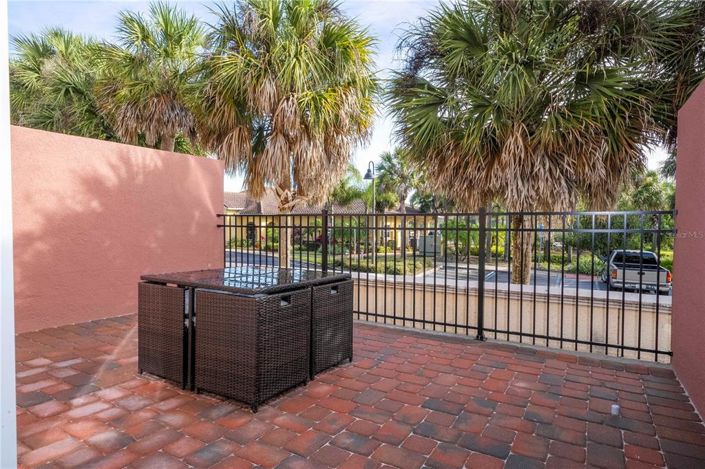 Image No.44-3 Bed Townhouse for sale