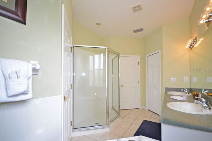 Image No.13-Propriété de 4 chambres à vendre à Haines City