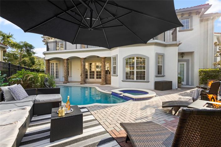 Image No.46-5 Bed Property for sale