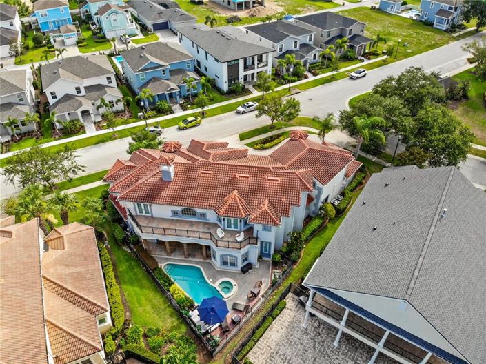 Image No.50-5 Bed Property for sale