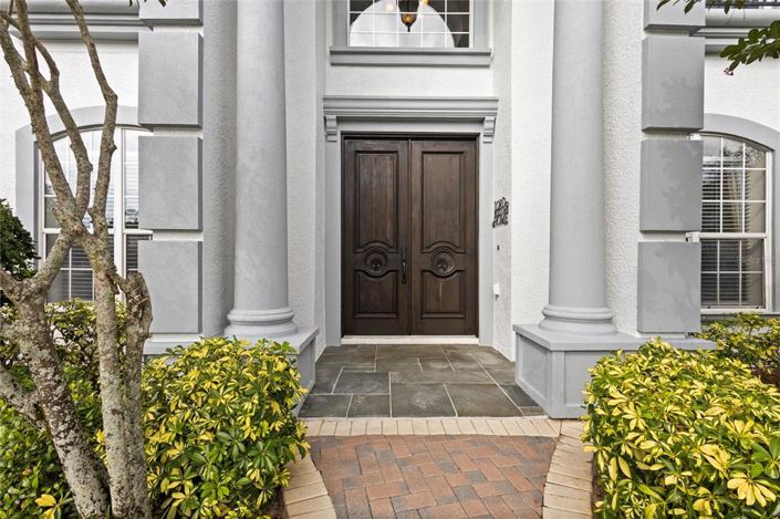 Image No.6-5 Bed Property for sale