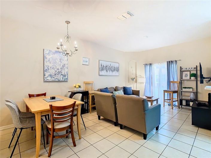 Image No.6-3 Bed Townhouse for sale