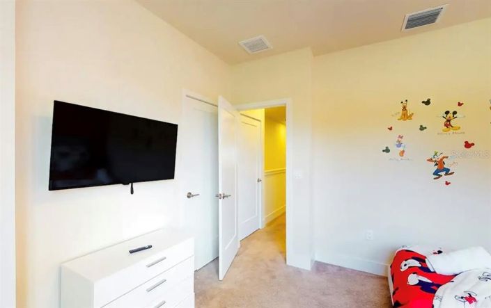 Image No.16-4 Bed Townhouse for sale