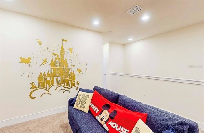 Image No.19-4 Bed Townhouse for sale