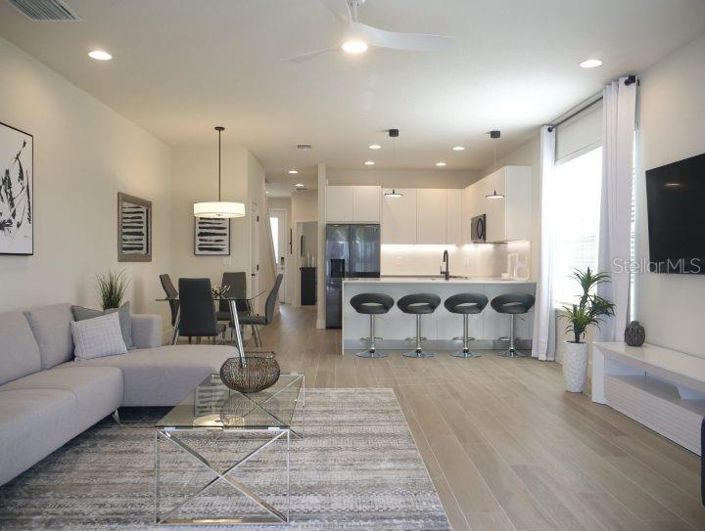 Image No.32-4 Bed Townhouse for sale