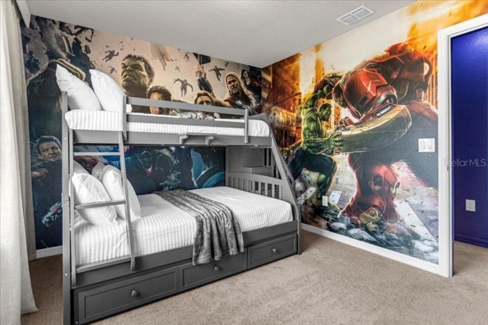 Image No.25-5 Bed Townhouse for sale