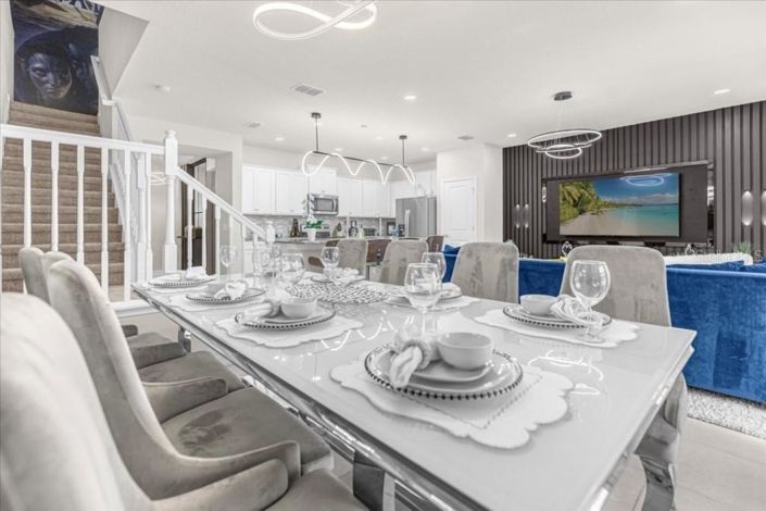 Image No.7-5 Bed Townhouse for sale