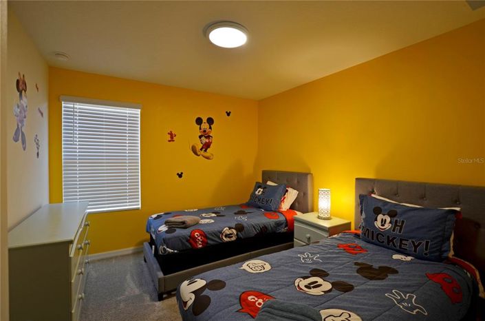 Image No.27-6 Bed Townhouse for sale