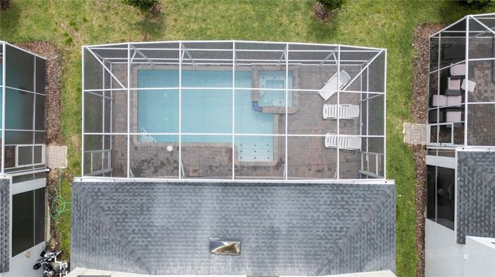 Image No.60-10 Bed Property for sale