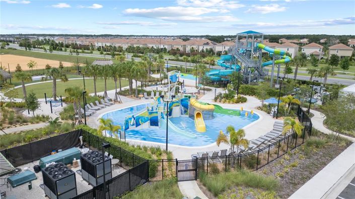 Image No.69-10 Bed Property for sale