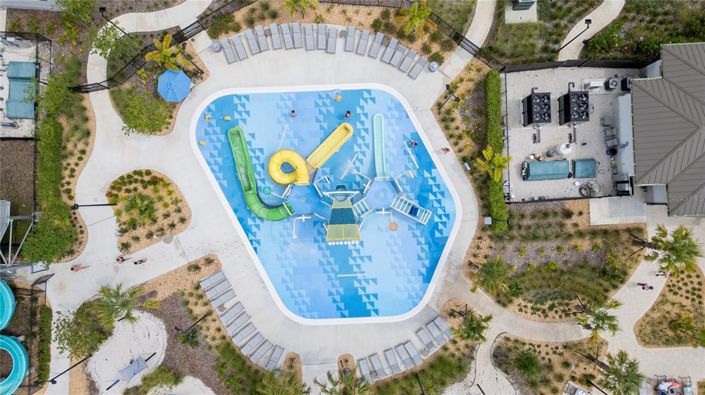 Image No.77-10 Bed Property for sale