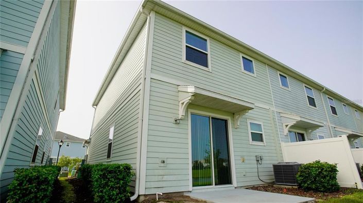 Image No.2-Maison de ville de 3 chambres à vendre à Kissimmee