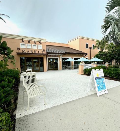 Image No.11-9 Bed Property for sale