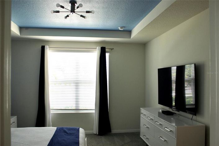 Image No.25-9 Bed Property for sale