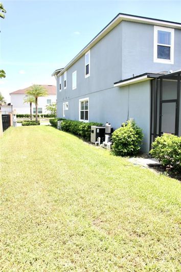 Image No.5-9 Bed Property for sale