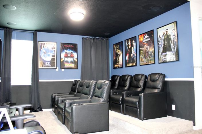 Image No.62-9 Bed Property for sale