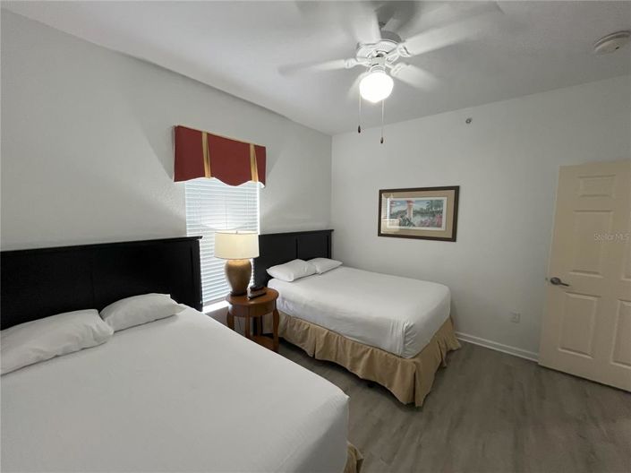 Image No.28-3 Bed Property for sale