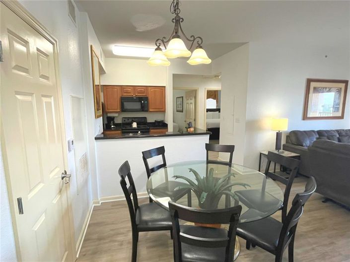 Image No.6-3 Bed Property for sale