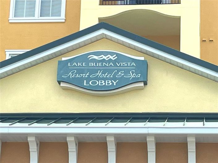 Image No.68-3 Bed Property for sale