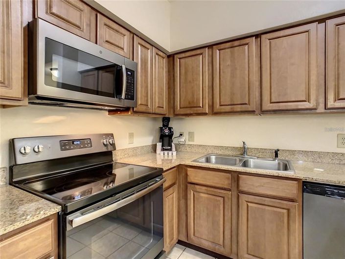 Image No.9-2 Bed Property for sale