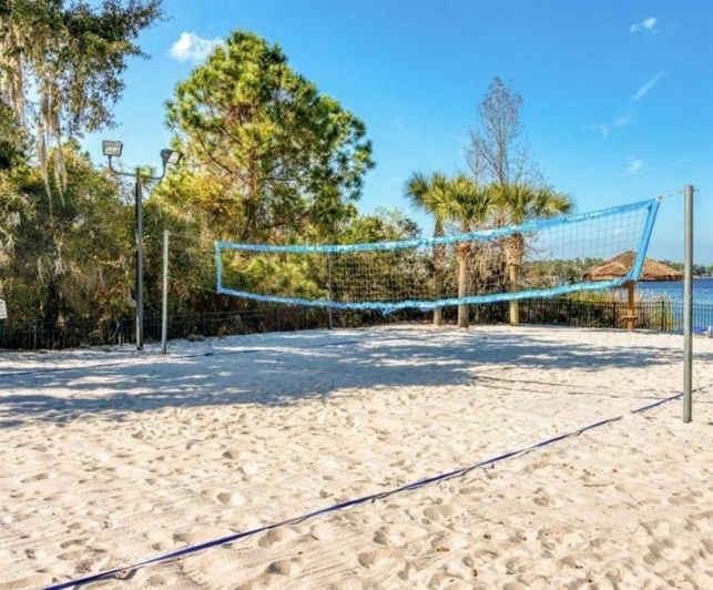 Image No.13-3 Bed Property for sale