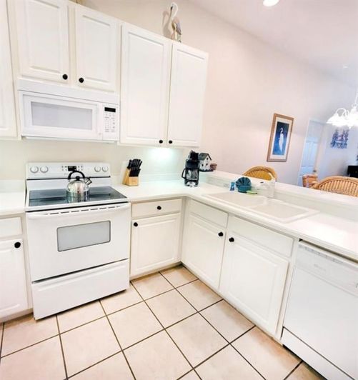 Image No.31-3 Bed Property for sale