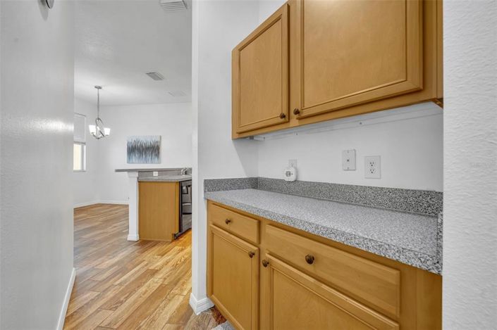 Image No.30-5 Bed Property for sale