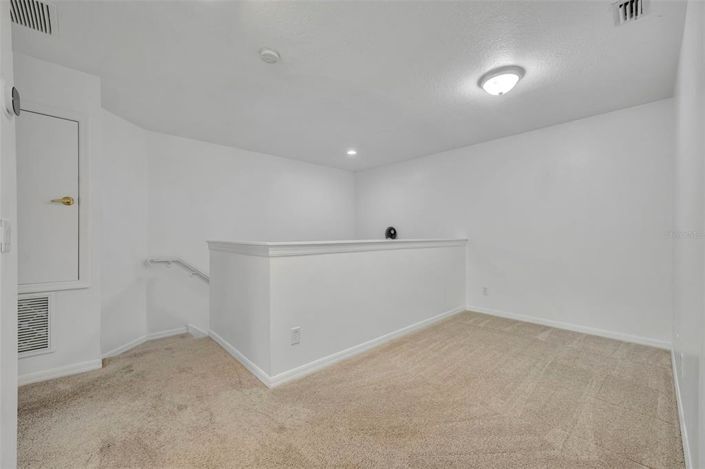 Image No.61-5 Bed Property for sale