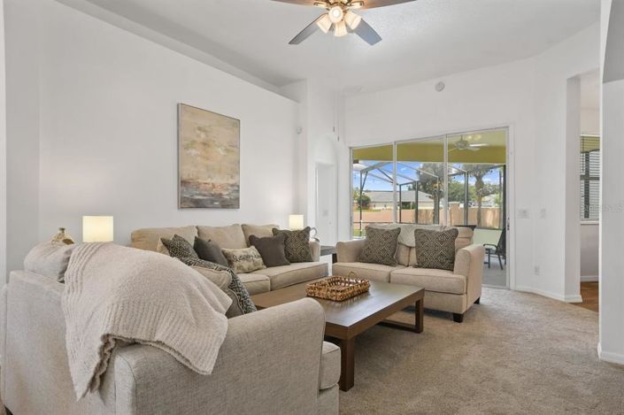 Image No.7-5 Bed Property for sale