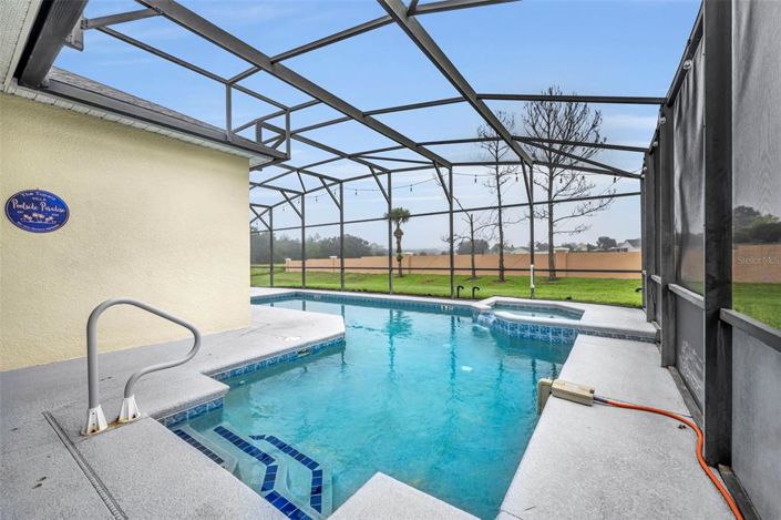 Image No.74-5 Bed Property for sale