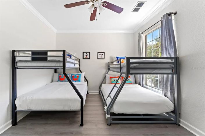 Image No.14-3 Bed Property for sale