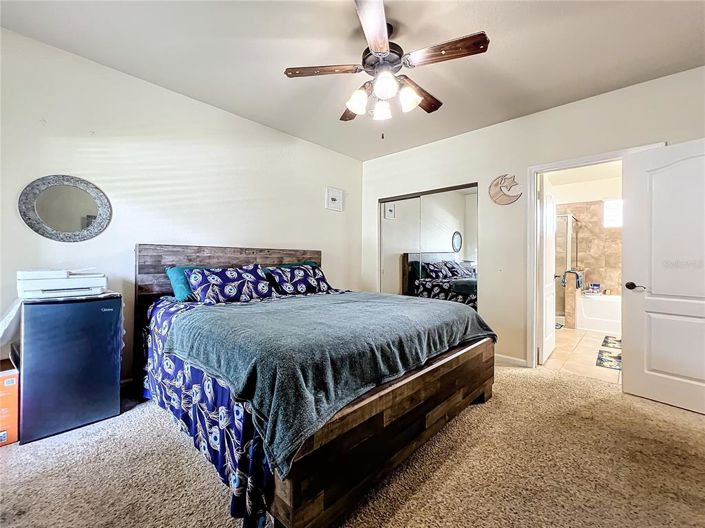 Image No.31-3 Bed Property for sale