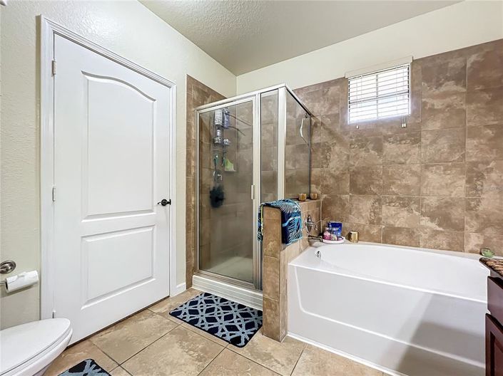 Image No.34-3 Bed Property for sale