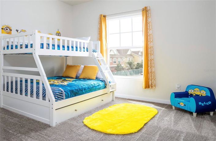 Image No.19-5 Bed Townhouse for sale