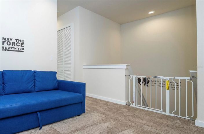 Image No.26-5 Bed Townhouse for sale