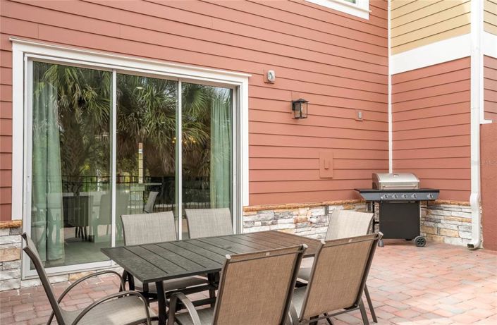 Image No.36-5 Bed Townhouse for sale