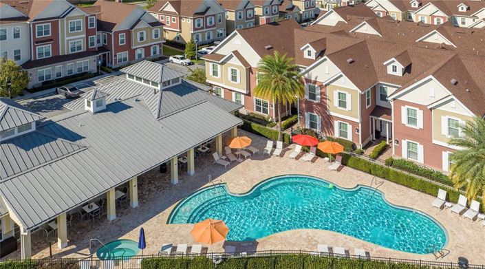 Image No.40-5 Bed Townhouse for sale