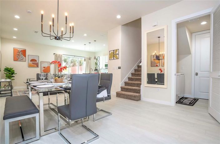 Image No.7-5 Bed Townhouse for sale