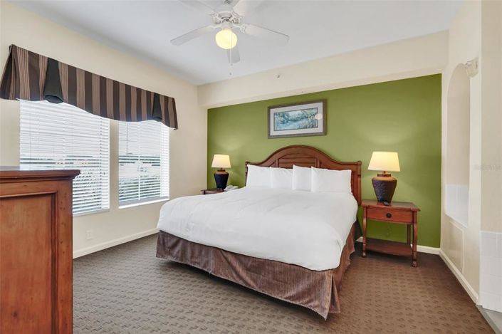 Image No.11-3 Bed Property for sale