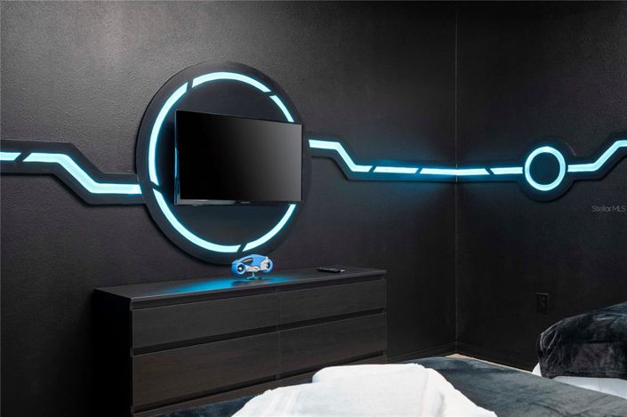 Image No.48-7 Bed Property for sale